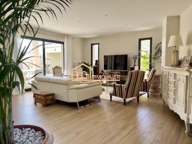 Maison 5 pièces 144 m²