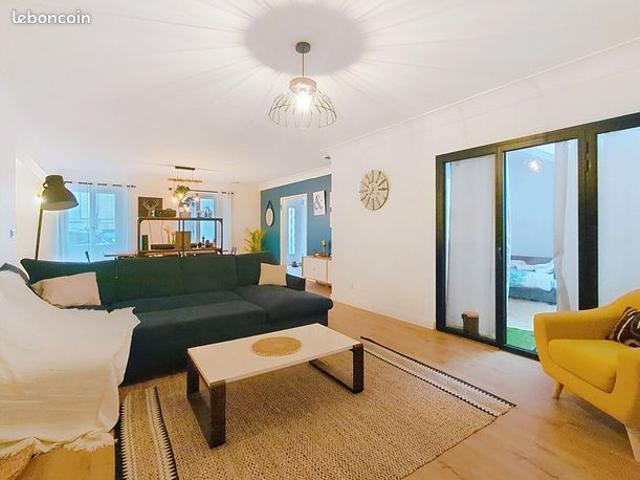 Maison 5 pièces 144 m²