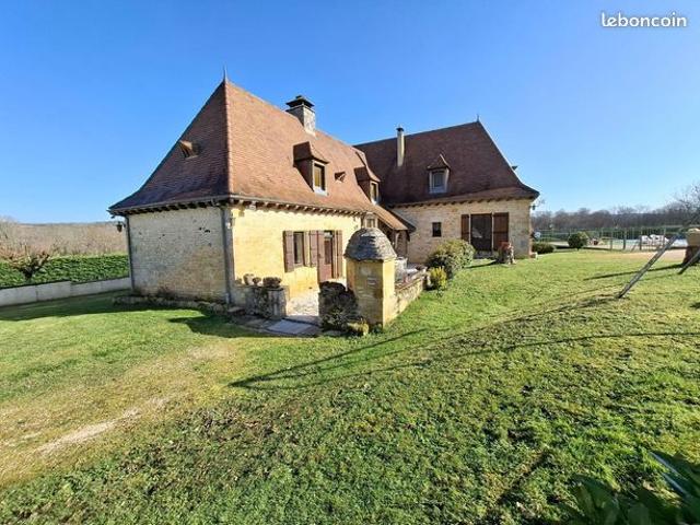 Maison 5 pièces 144 m²