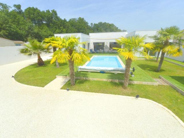 Maison 5 pièces 144 m²