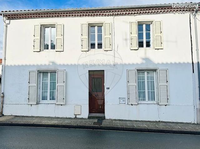 Maison 5 pièces 144 m²