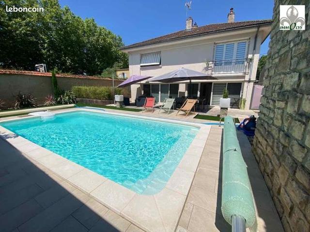 Maison 5 pièces 144 m²