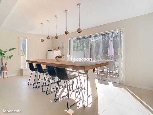 Maison 5 pièces 144 m²