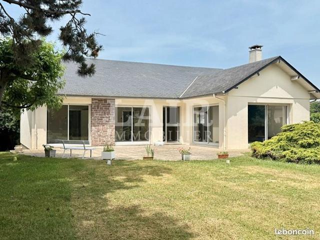 Maison 5 pièces 144 m²