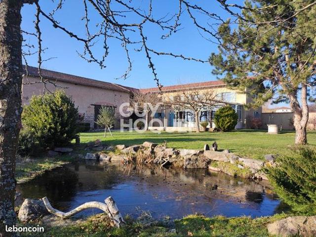 Maison 5 pièces 144 m²