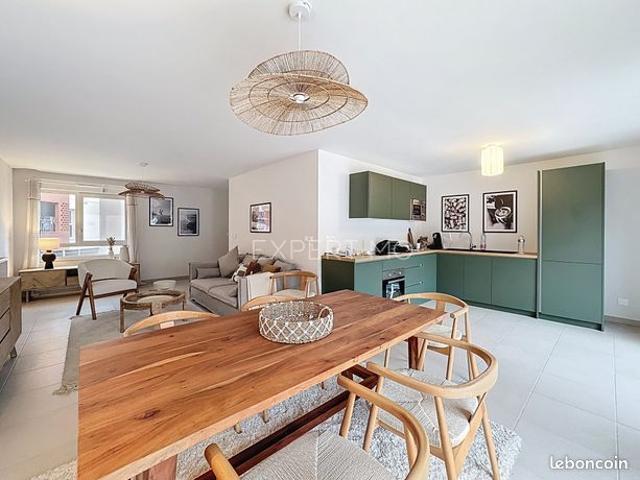 Maison 5 pièces 144 m²