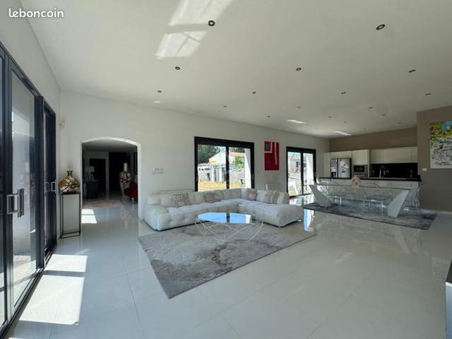 Maison 5 pièces 144 m²
