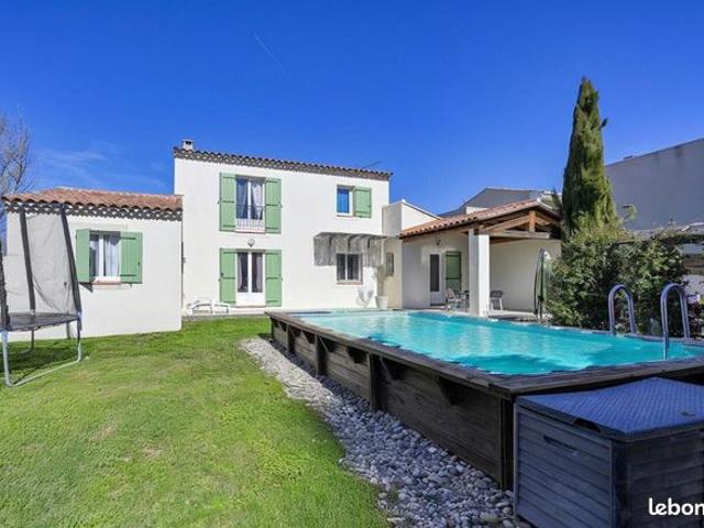 Maison 5 pièces 144 m²