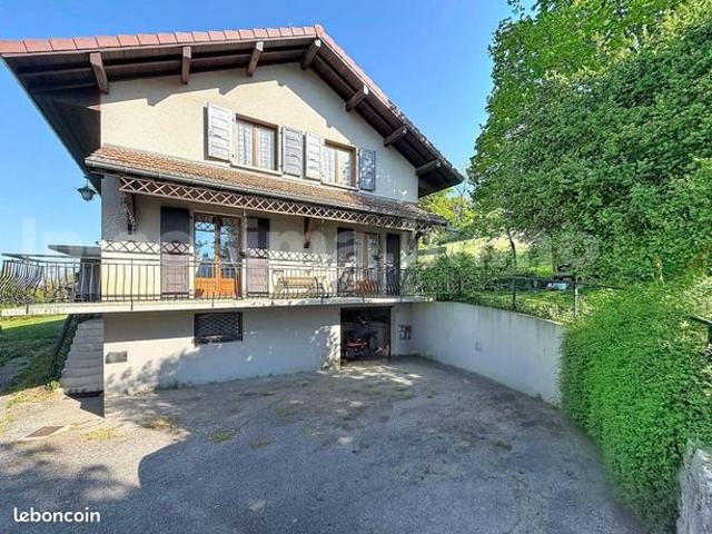 Maison 6 pièces 144 m²