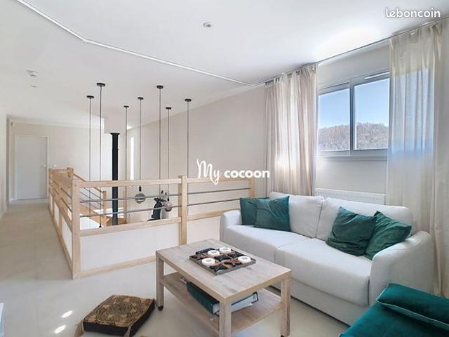 Maison 5 pièces 144 m²