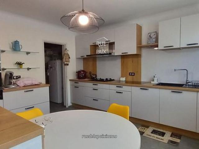 Maison 5 pièces 144 m²