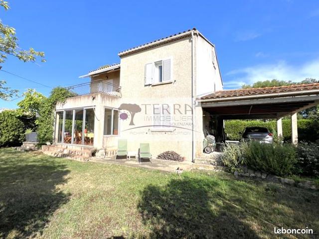 Maison 5 pièces 144 m²
