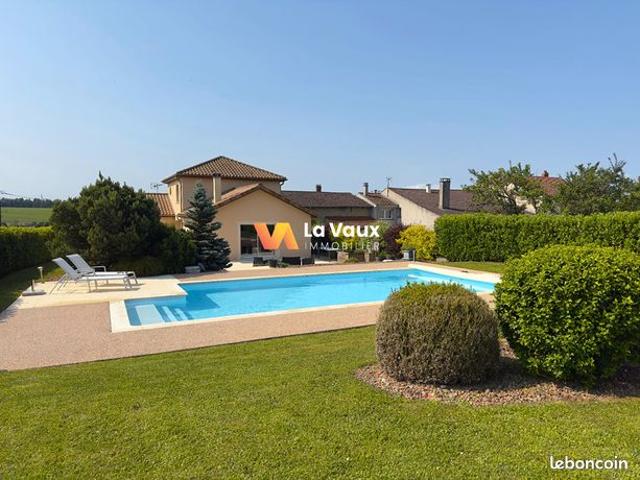 Maison 5 pièces 144 m²