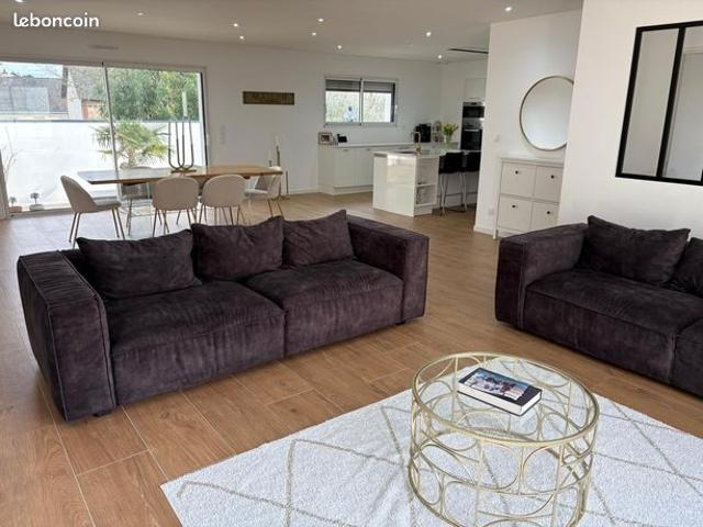Maison 5 pièces 144 m²