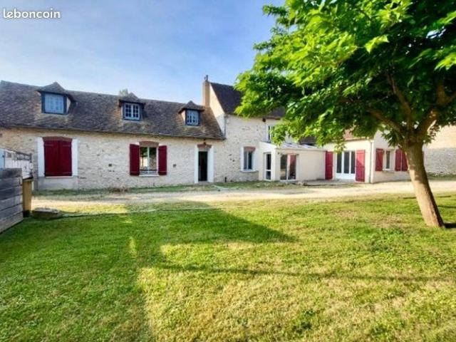 Maison 5 pièces 144 m²
