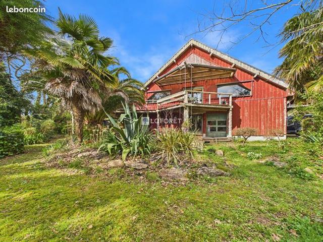 Maison 5 pièces 144 m²