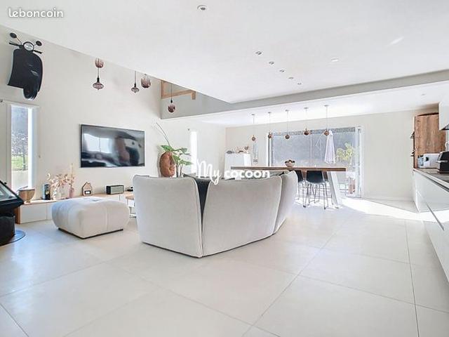 Maison 5 pièces 144 m²