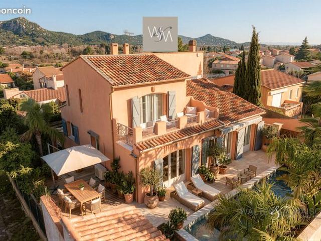 Maison 5 pièces 144 m²