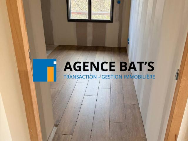 Maison 5 pièces, 144 m² à louer à Solaize 69360