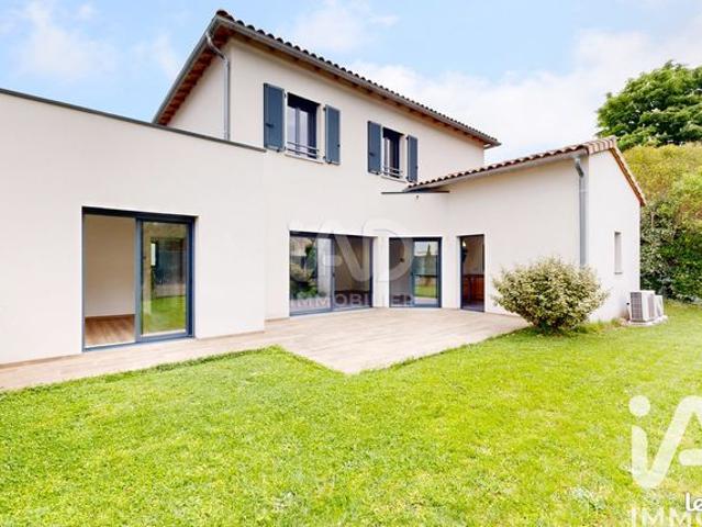 Maison 5 pièces 145 m²