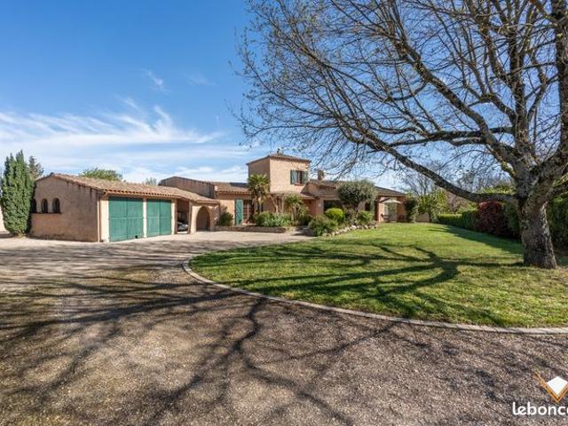 Maison 5 pièces 145 m²