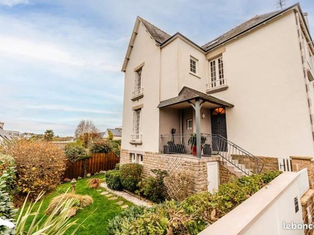 Maison 5 pièces 145 m²