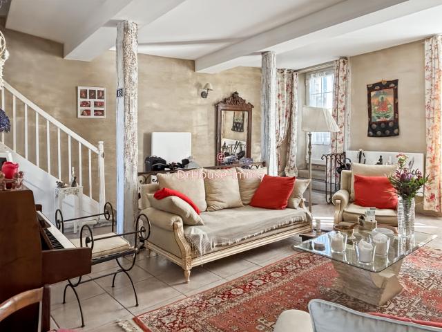 Maison 5 pièces 145 m²
