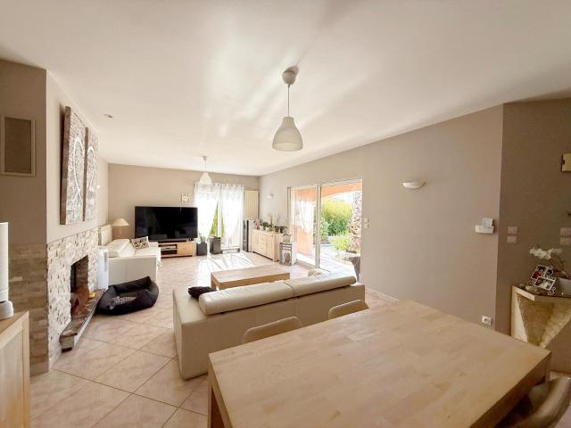 Maison 5 pièces 145 m²