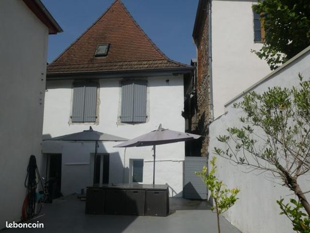 Maison 5 pièces 145 m²
