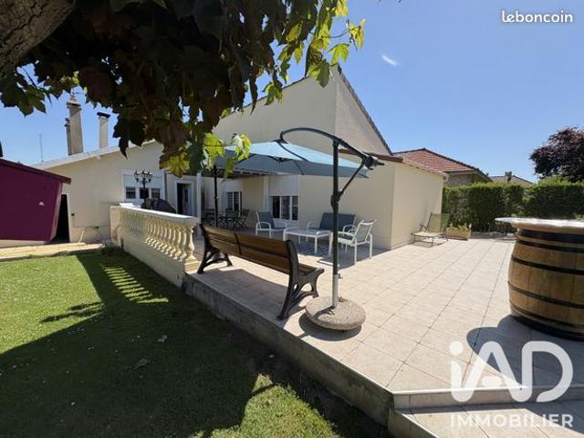 Maison 5 pièces 145 m²