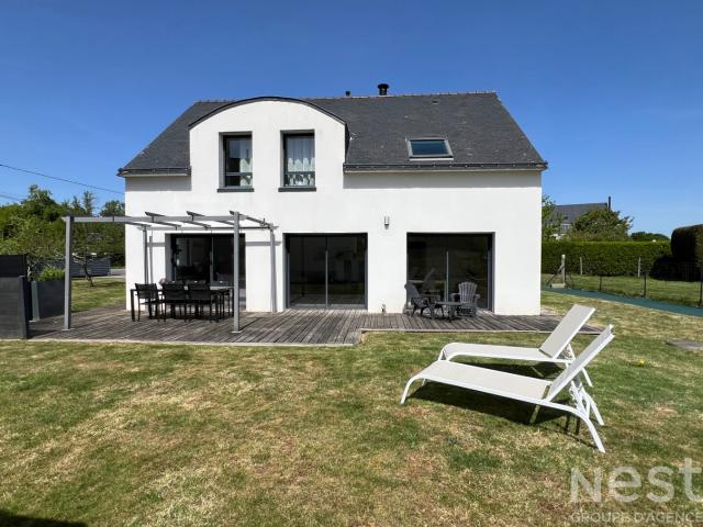 Maison 5 pièces 145 m²