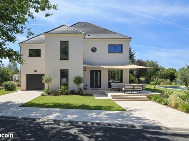 Maison 5 pièces 145 m²