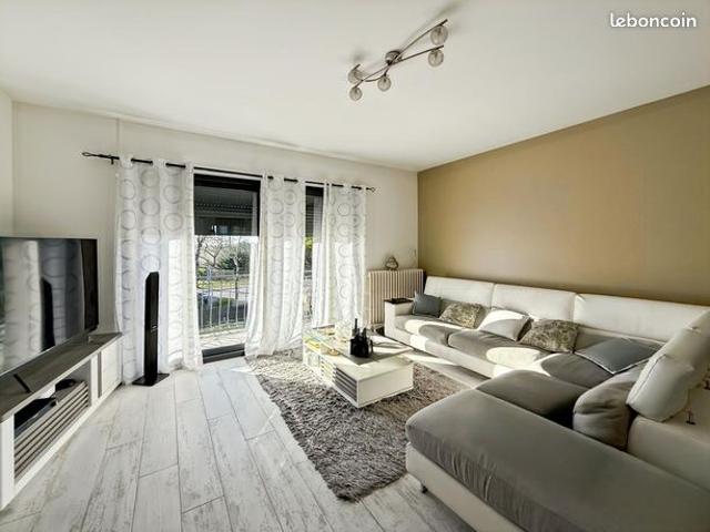 Maison 5 pièces 145 m²