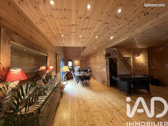 Maison familiale 5 pièces 145 m²