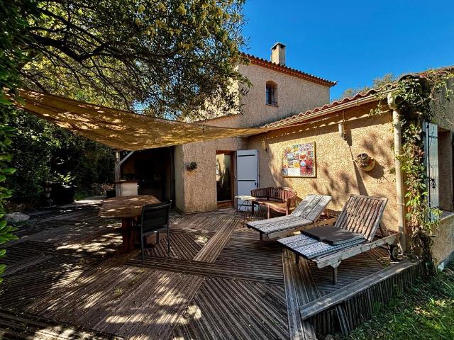Maison 5 pièces 145 m²