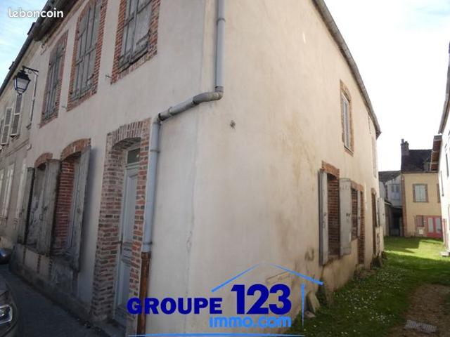 Maison 5 pièces 145 m²