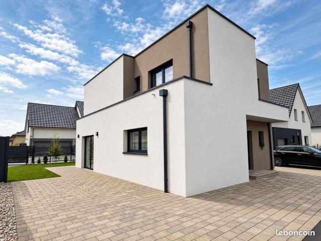 Maison 5 pièces 145 m²
