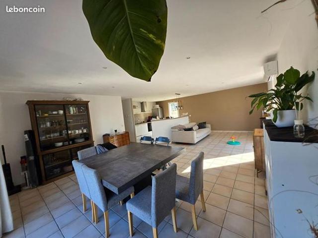 Maison 5 pièces 145 m²