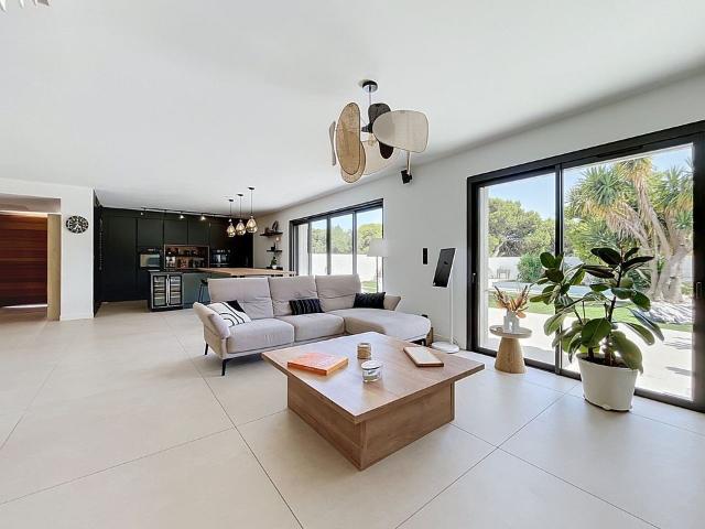 Maison 5 pièces 145 m²