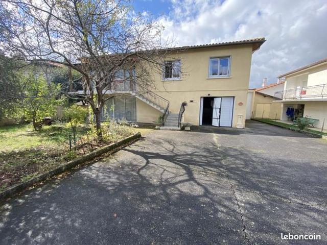 Maison 5 pièces 145 m²