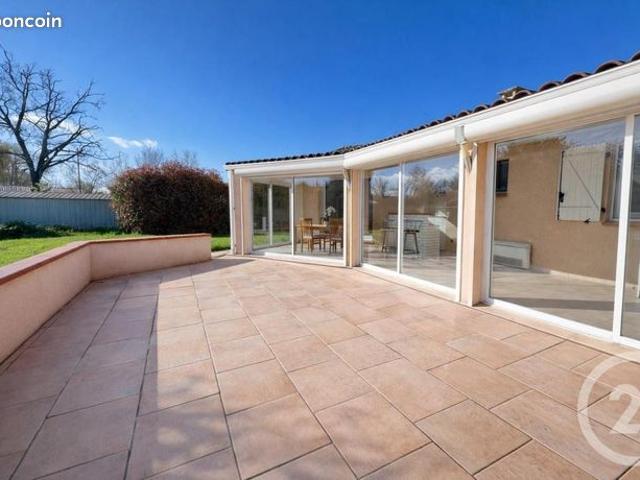 Maison 5 pièces 145 m²