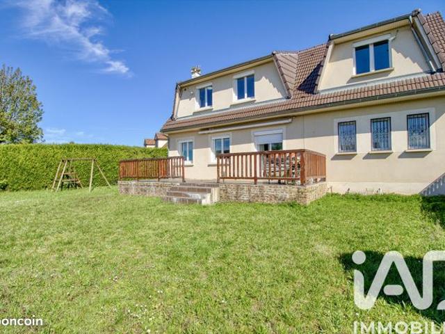 Maison 5 pièces 145 m²