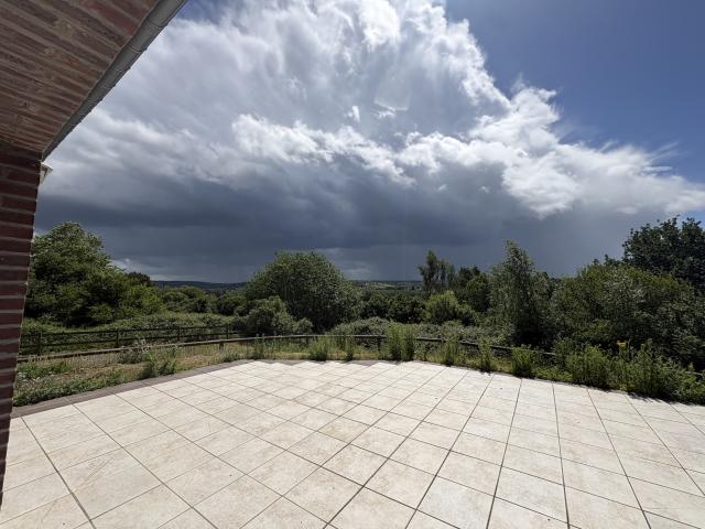 Maison 5 pièces 145 m²
