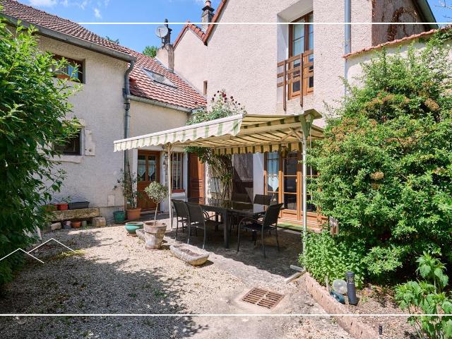Maison 5 pièces 145 m²