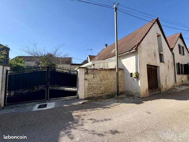 Maison 5 pièces 145 m²