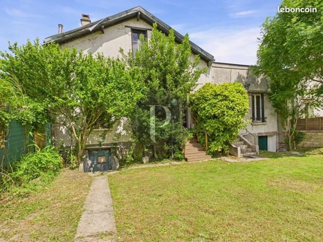 Maison 5 pièces 145 m²