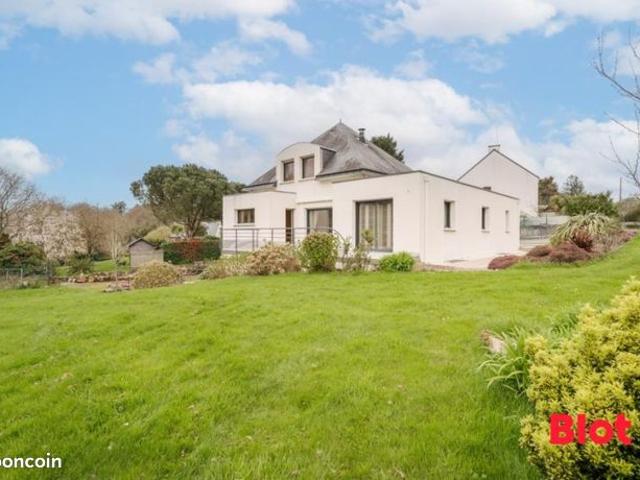 Maison 5 pièces 145 m²