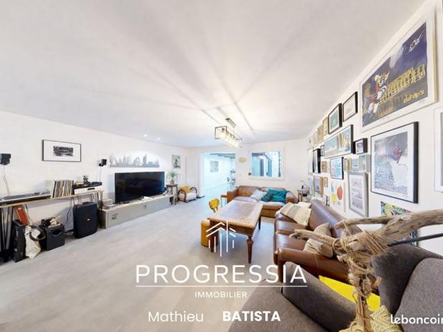 Maison 5 pièces 145 m²