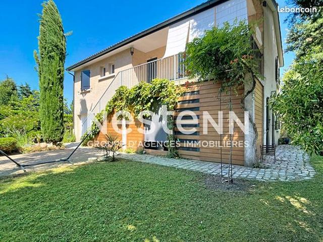 Maison 5 pièces 145 m²