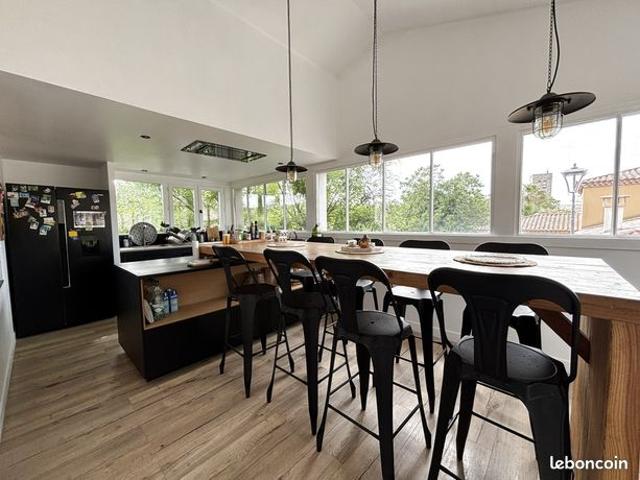 Maison 5 pièces 145 m²
